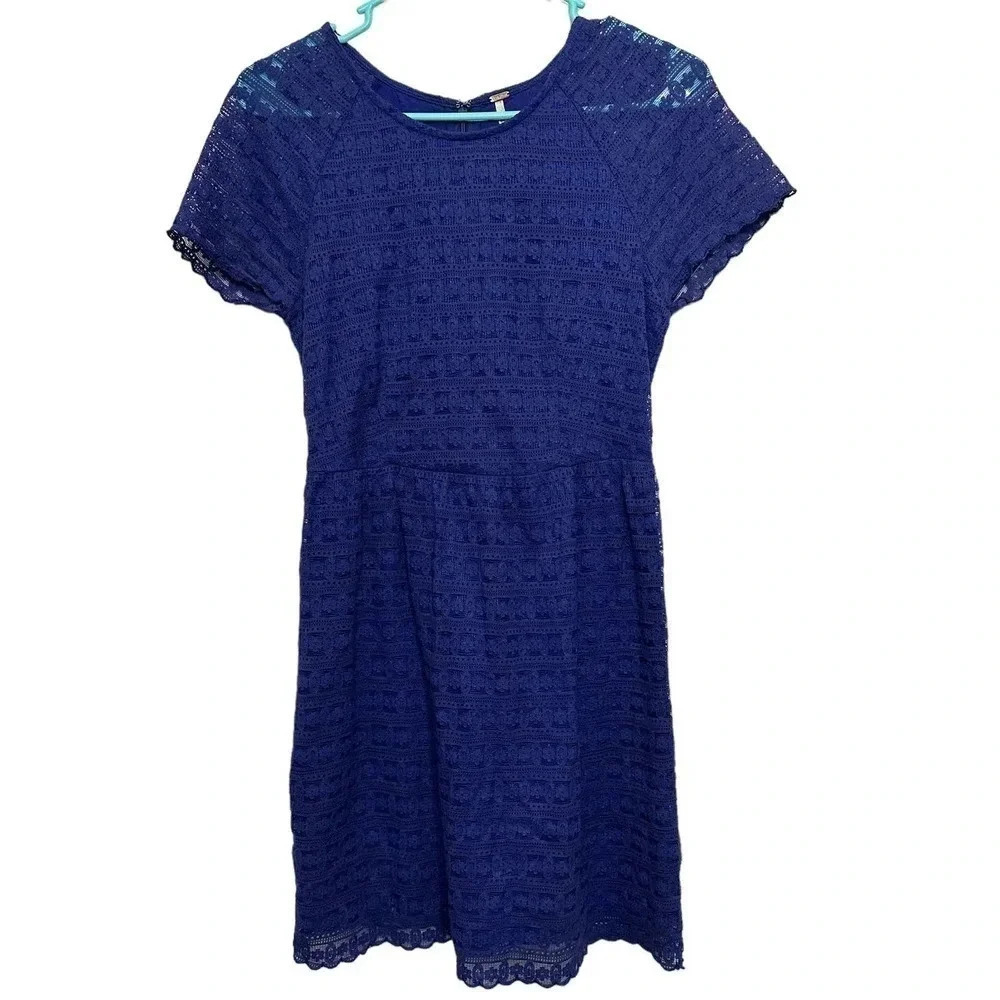 Free People lace detail shirt dress. Size 2